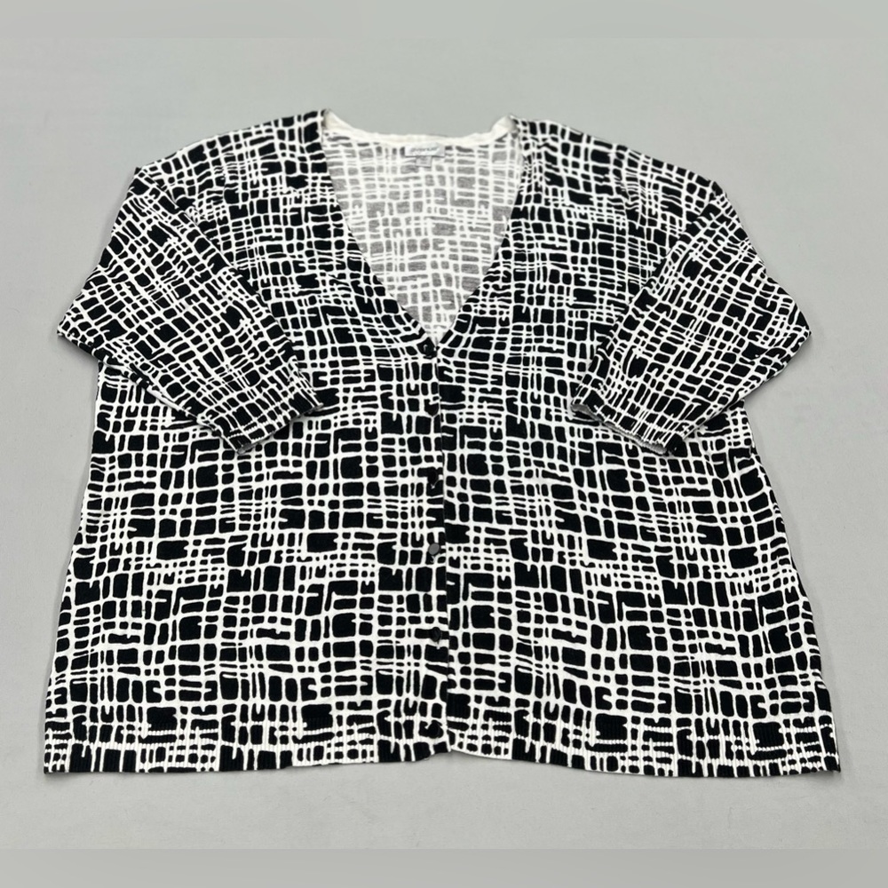 Avenue Black White Cardigan Sweater Size 22/24